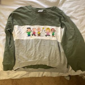 Brand: peanuts, Size: large